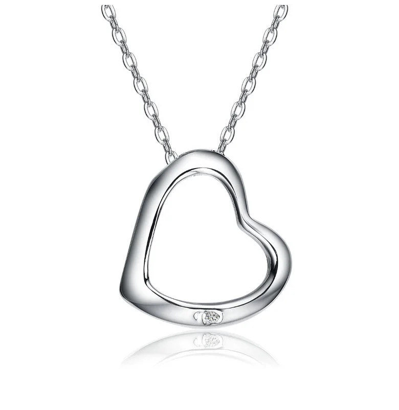 Trendy Minimalist Jewelry For Everyday Wear Explore What'S New White Gold Plated with Clear Cubic Zirconia Heart Pendant