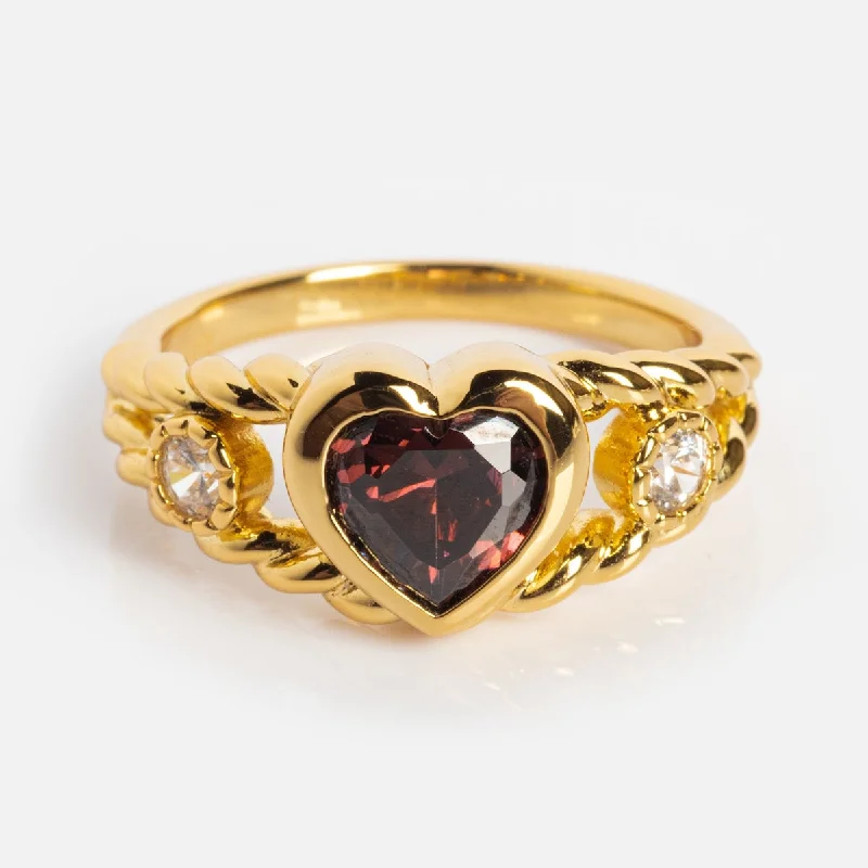 Waterproof Stainless Steel Jewelry For Lasting Beauty Fashion Forward Bold Heart Statement Ring