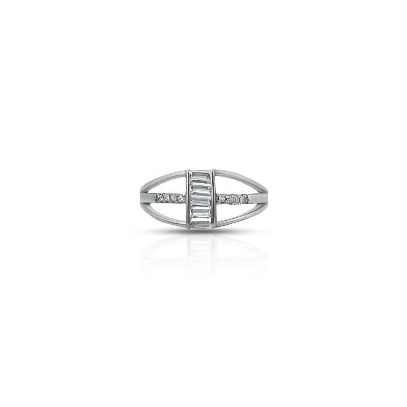 Discover Unique Jewelry With Special Limited-Time Offers Winter Warehouse Sale Elegant Silver Ring Featuring Vertical Baguette Crystals