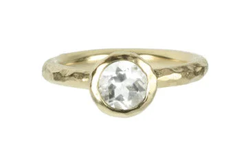 Seasonal Jewelry Deals – Elevate Your Style Green Amethyst Textured Bezel Ring