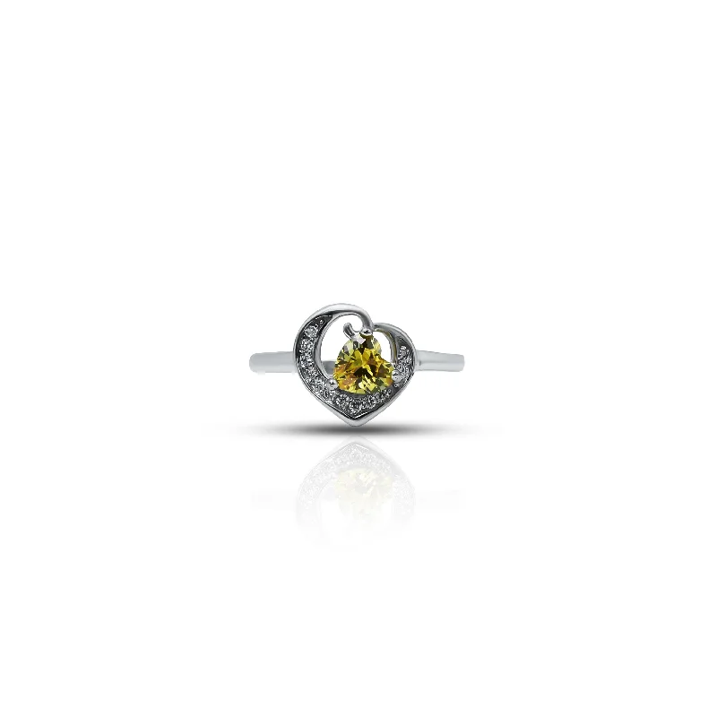 Jewelry Clearance Event – Stock Up Before It's Over Luxury Fashion Heart Shape Design Silver Ring with Yellow Stone