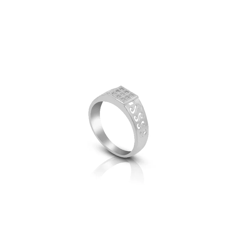 Best-Selling Jewelry Now Available At Special Deals Unleash Your Style Minimalist Silver Ring Featuring 'S' Engraved Design and Stone Top