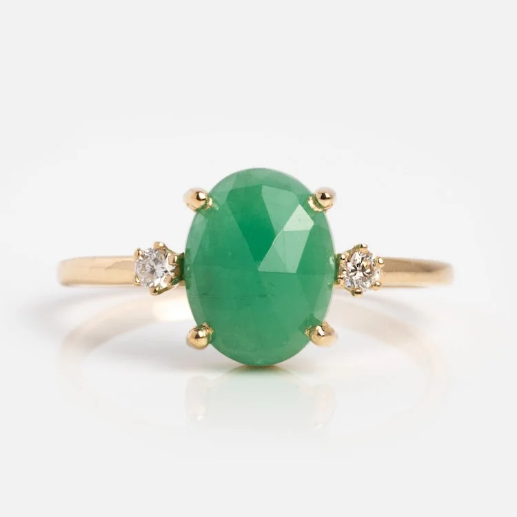 Discounted Jewelry For A Glamorous Look Hot Trends Oval Emerald Ring with Diamonds in Yellow Gold