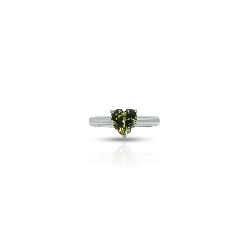 Fashion-Forward Jewelry At Exclusive Discounts Enjoy Discount Silver Center light Green Heart Shape Gem Stone Ring for Girls