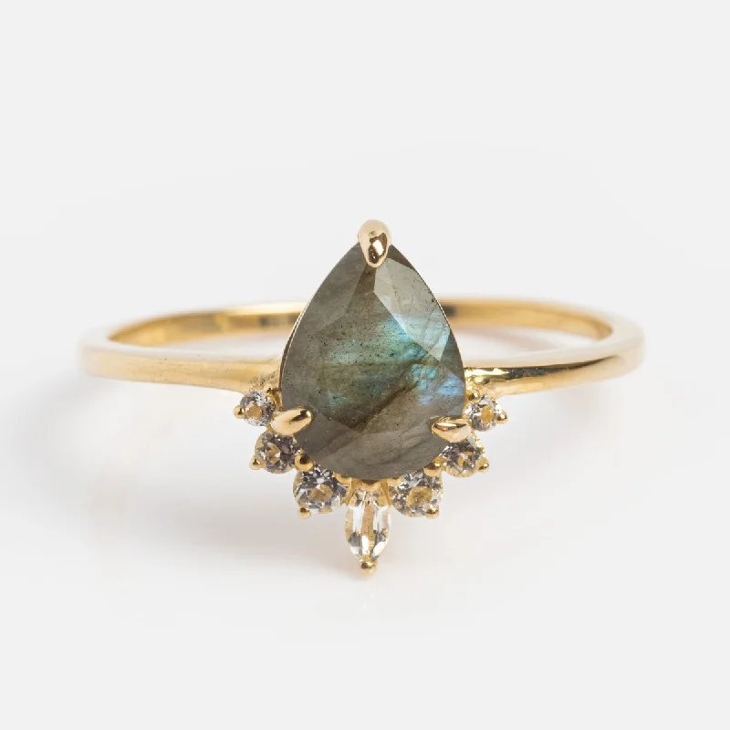 Luxury Handcrafted Jewelry For Elegant Looks Fashion Sale Solid Gold Labradorite Dew Drop Ring