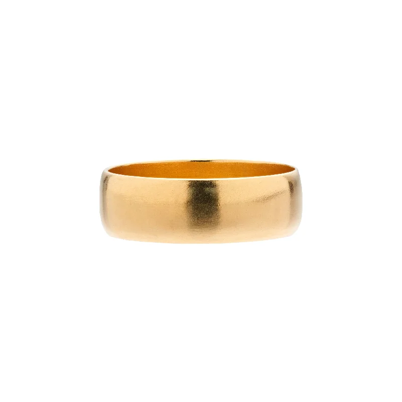 Make Your Outfit Shine With Discounted Jewelry Tura Sugden 18k Yellow Gold Cloak Band - 6mm