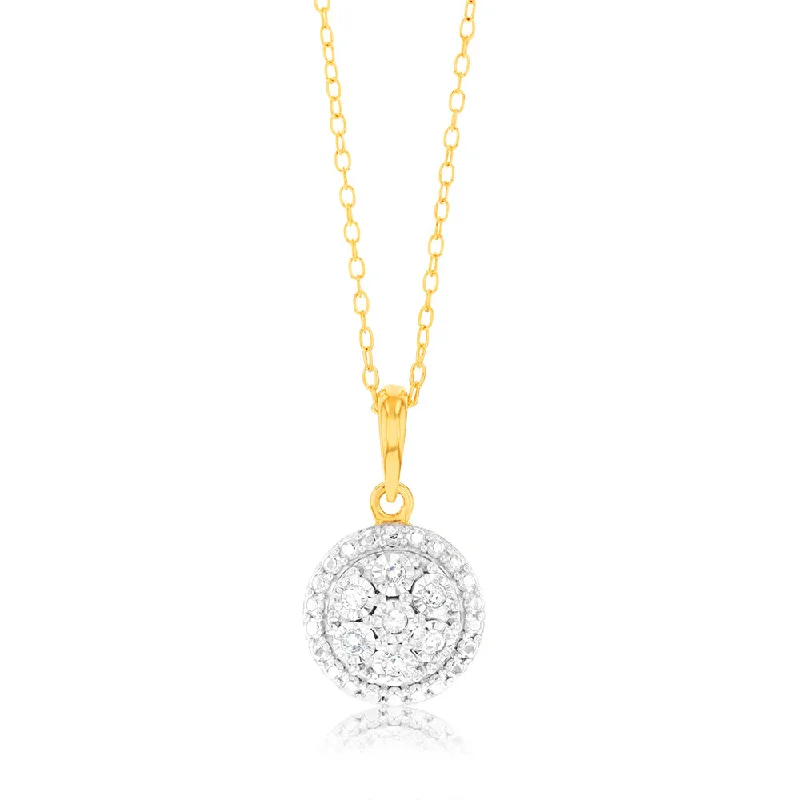 Premium Diamond Jewelry For Unforgettable Moments Gold Plated Sterling Silver 1/10 Carat Diamonds Pendant on 46cm Chain