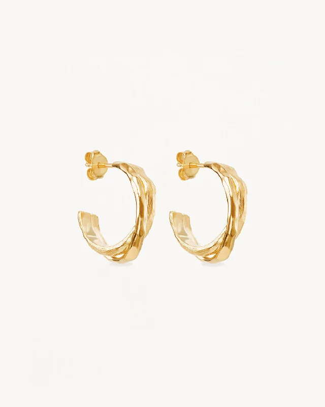 Elegant Jewelry, Affordable Luxury – Shop Now Casual Fashion 18k Gold Vermeil Shield Hoops