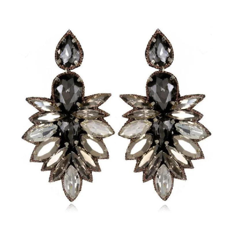 Make Your Outfit Shine With Discounted Jewelry Imeless Style Cuzco Drop Earrings