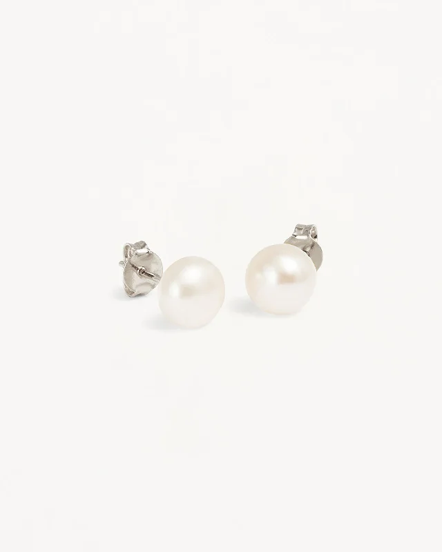 Get The Sparkle You Love At Prices You Adore Discount Extravaganza Sterling Silver Floating On Air Pearl Stud Earrings - 8mm