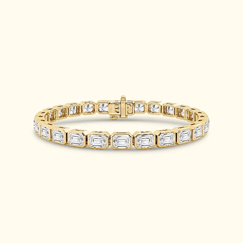 Premium Jewelry Now Available At Special Discounts Chic & Modern Sales Bezel Set 5.00ct Emerald Cut Bracelet