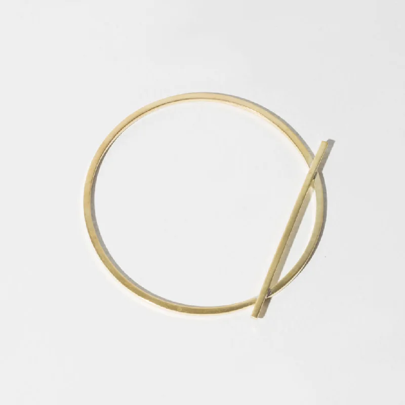 Trending Jewelry Now Available At Exclusive Prices Fast Fashion Favorites Embrace Bangle - Brass