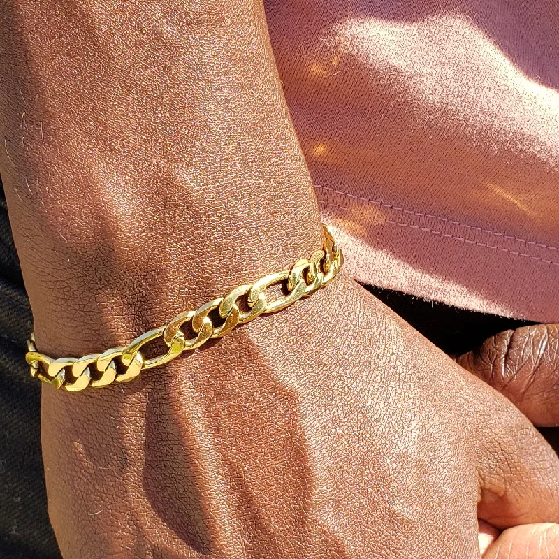 Grab Stylish Jewelry Before The Sale Ends Gold Men's Figaro Bracelet